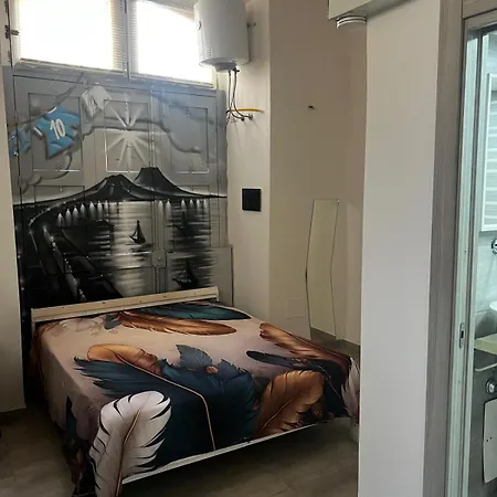 Becial House Неаполь